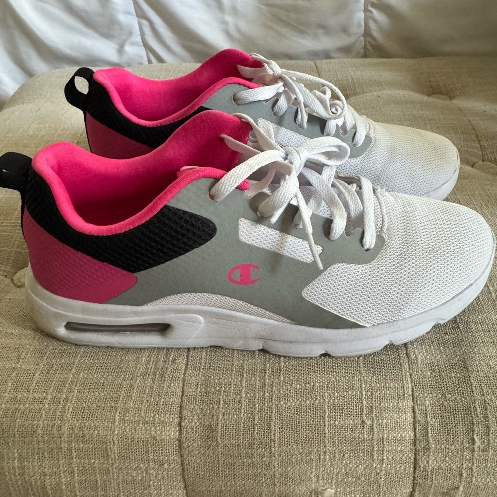 Champion Women's White and Pink Sneakers